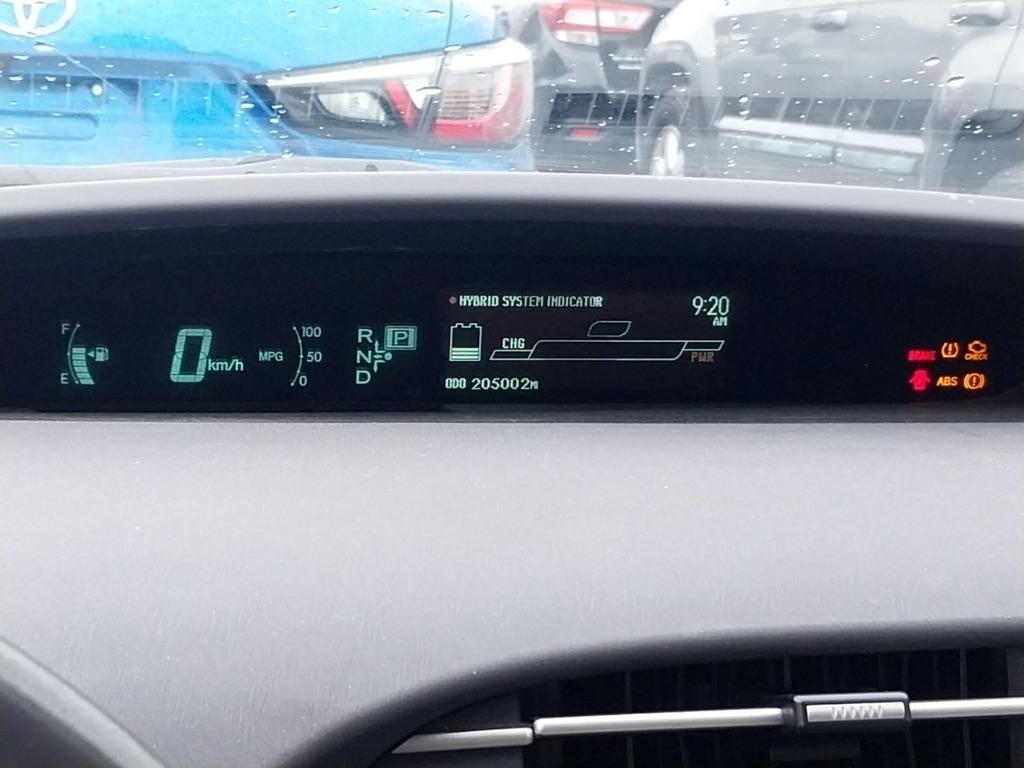 Toyota Prius Prius V 2010