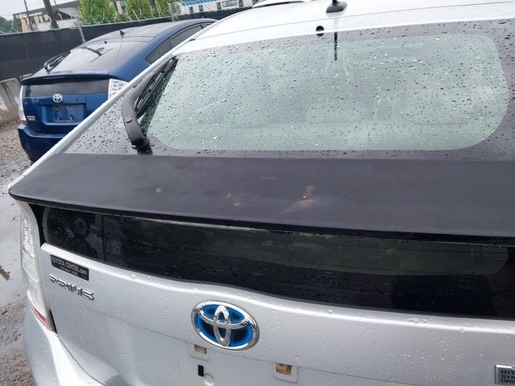 Toyota Prius Prius V 2010