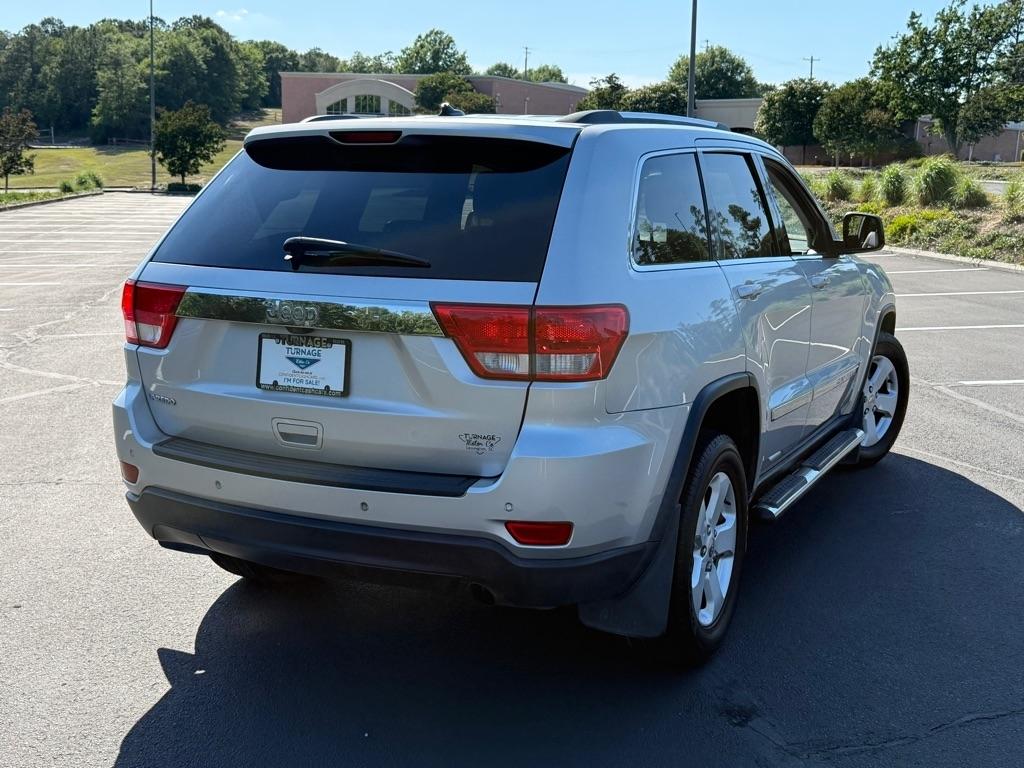 Jeep Grand Cherokee Laredo 2WD 2013