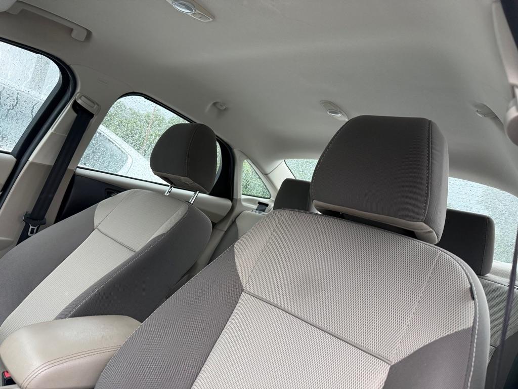 Ford Focus SE Sedan 2014