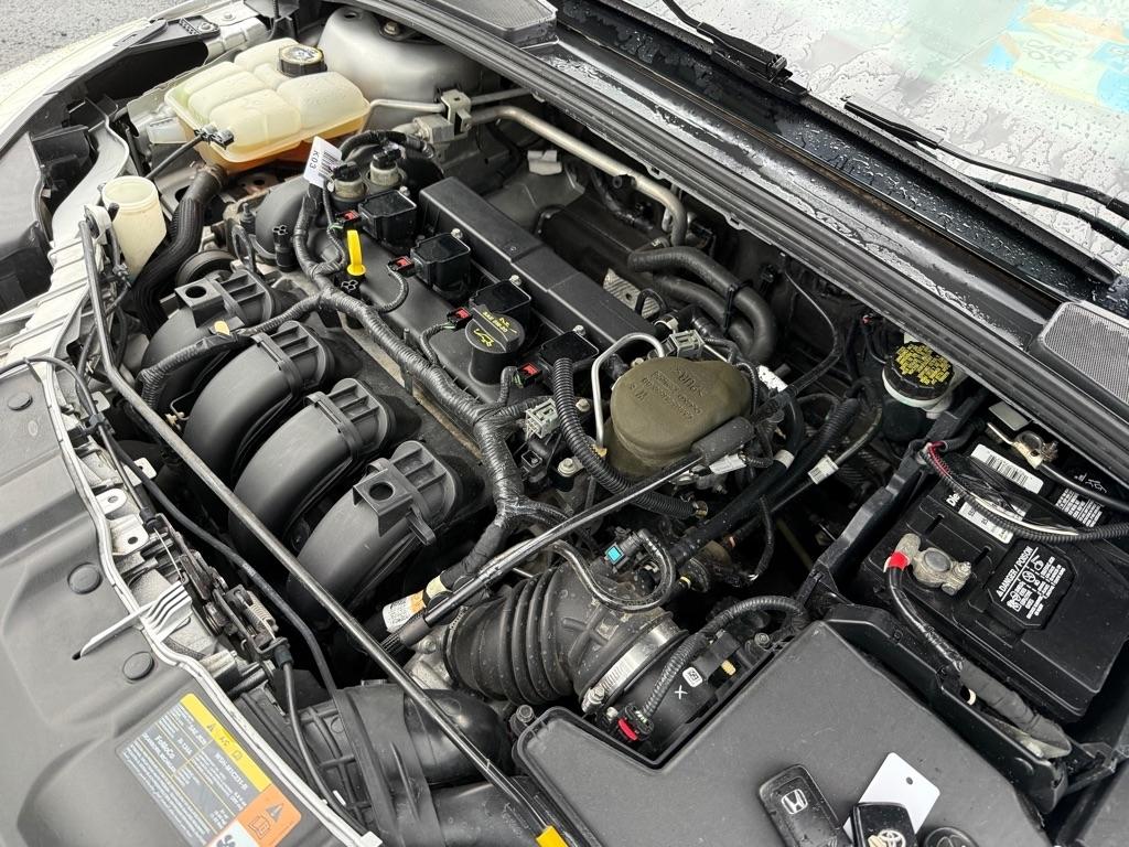 Ford Focus SE Sedan 2014
