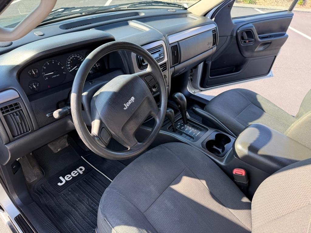 Jeep Grand Cherokee Laredo 4WD 2003