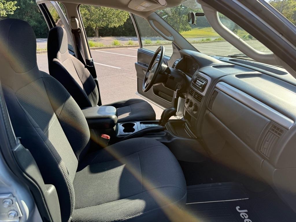 Jeep Grand Cherokee Laredo 4WD 2003