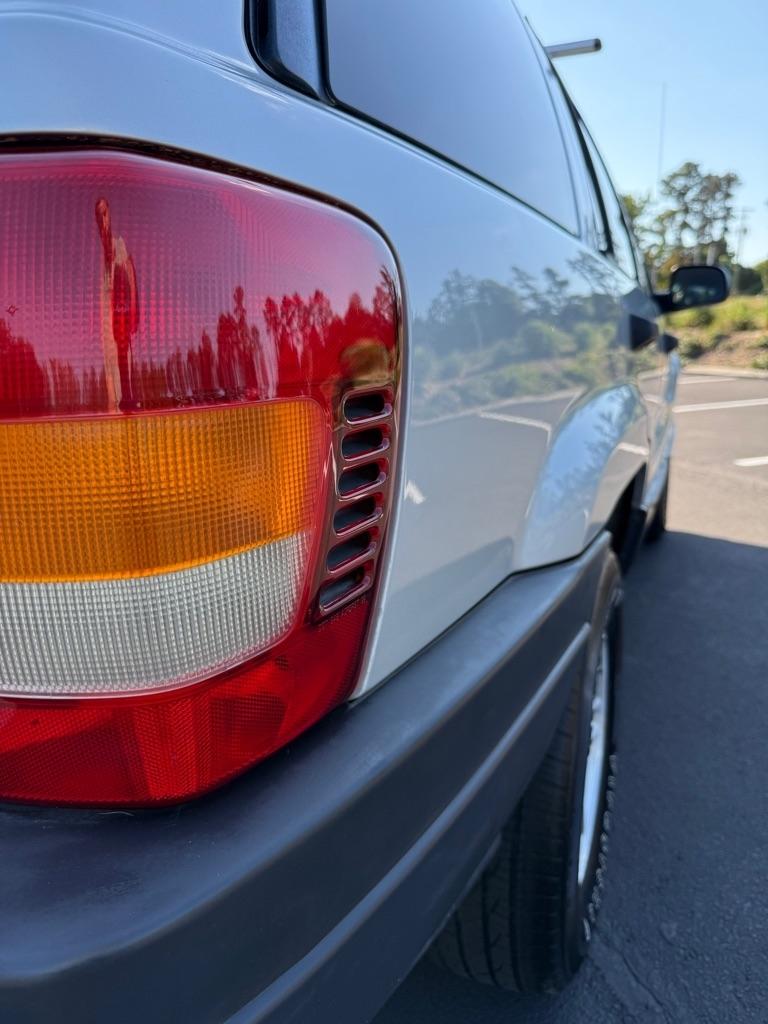 Jeep Grand Cherokee Laredo 4WD 2003