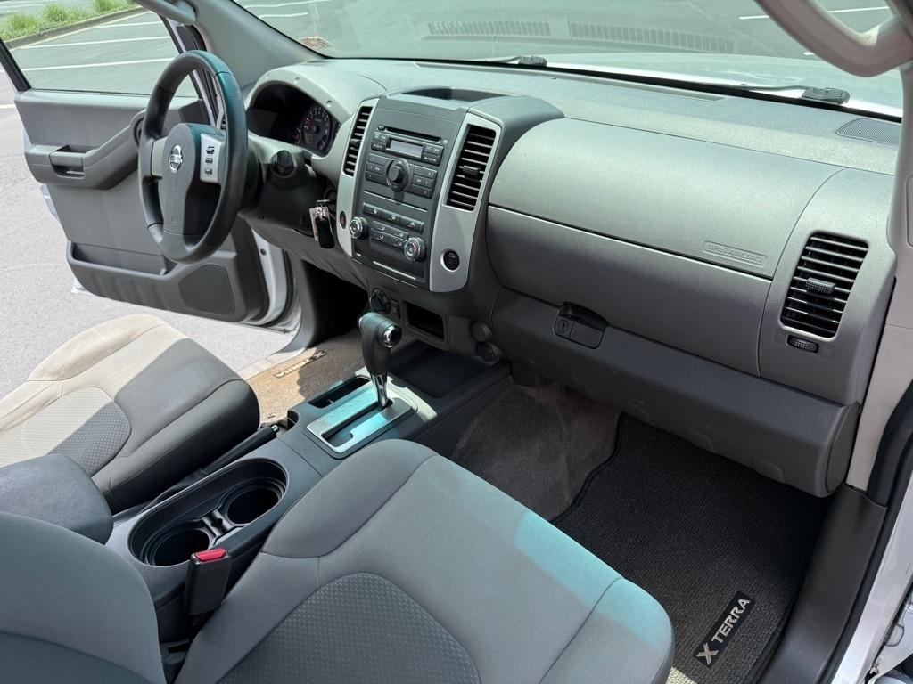 Nissan Xterra Off-Road 4WD 2010