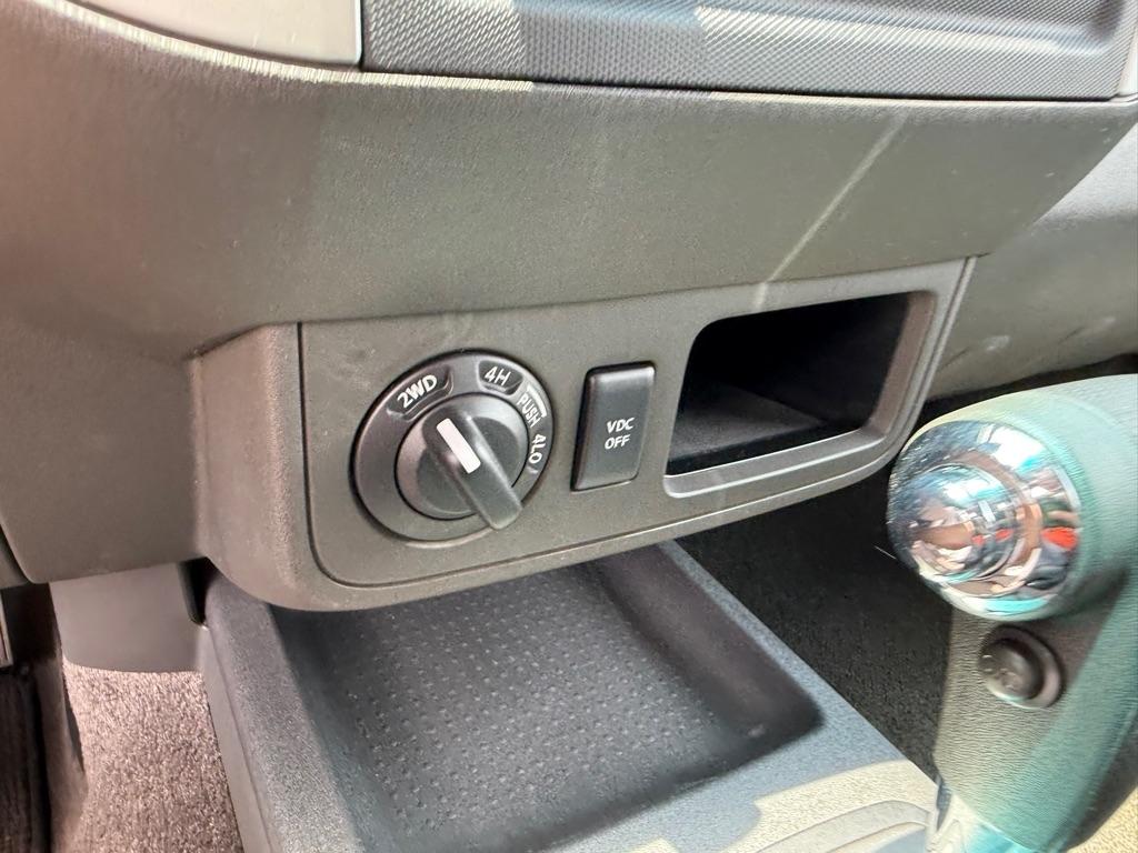 Nissan Xterra Off-Road 4WD 2010
