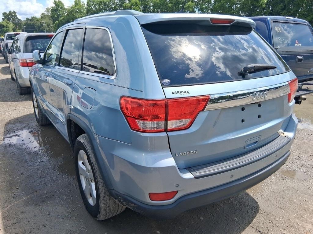 Jeep Grand Cherokee Laredo 2WD 2012