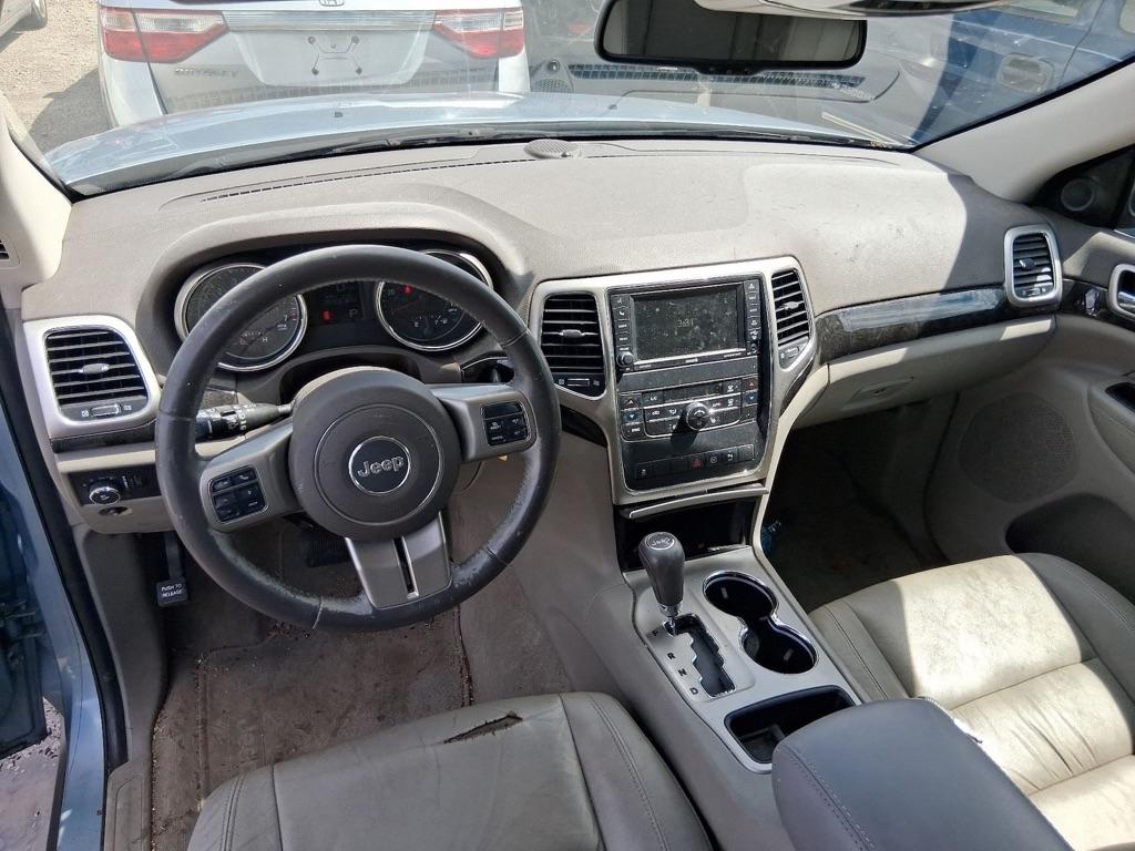 Jeep Grand Cherokee Laredo 2WD 2012