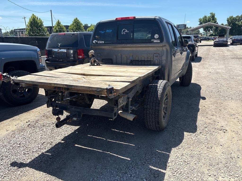Nissan Frontier SL Crew Cab 5AT 4WD 2017