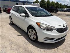 2016 Kia Forte 5-Door 
