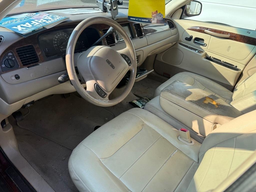 Lincoln Town Car Executive 2000
