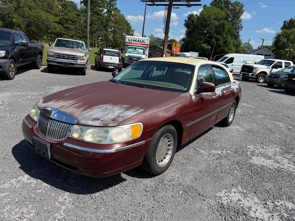 Lincoln Town Car Executive 2000
