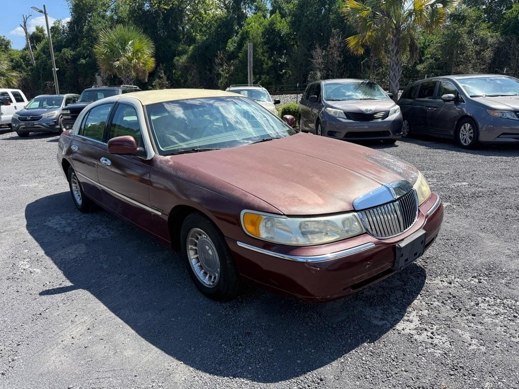 Lincoln Town Car Executive 2000