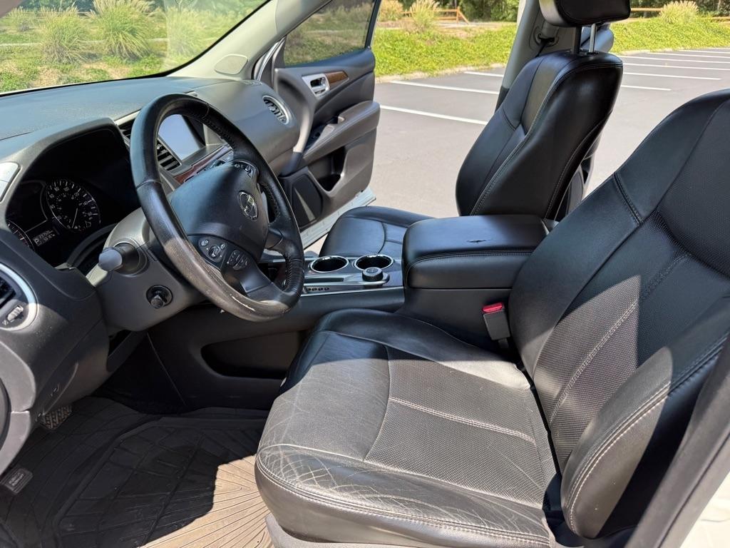 Nissan Pathfinder S 4WD 2013