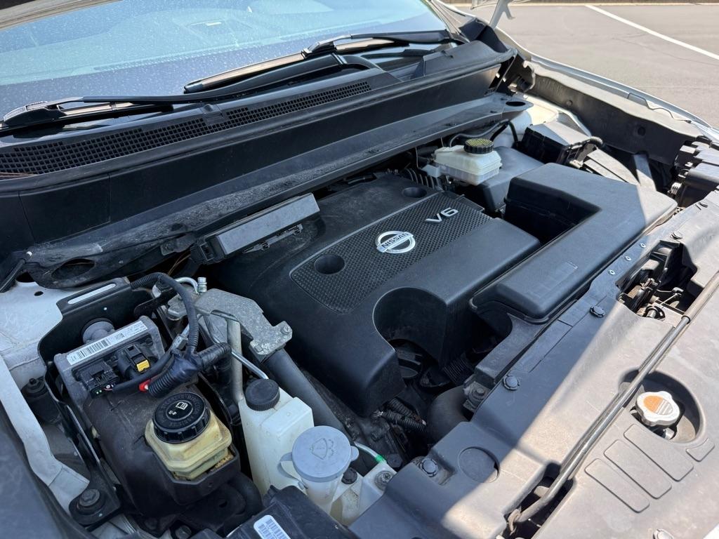 Nissan Pathfinder S 4WD 2013