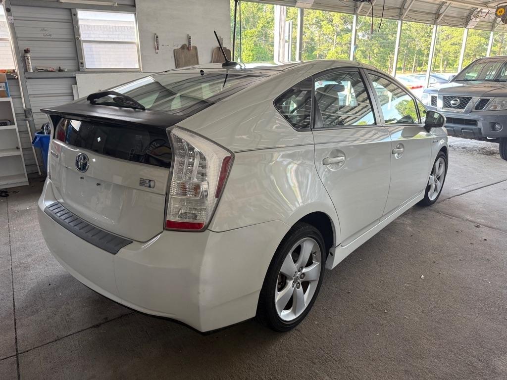 Toyota Prius Prius V 2010