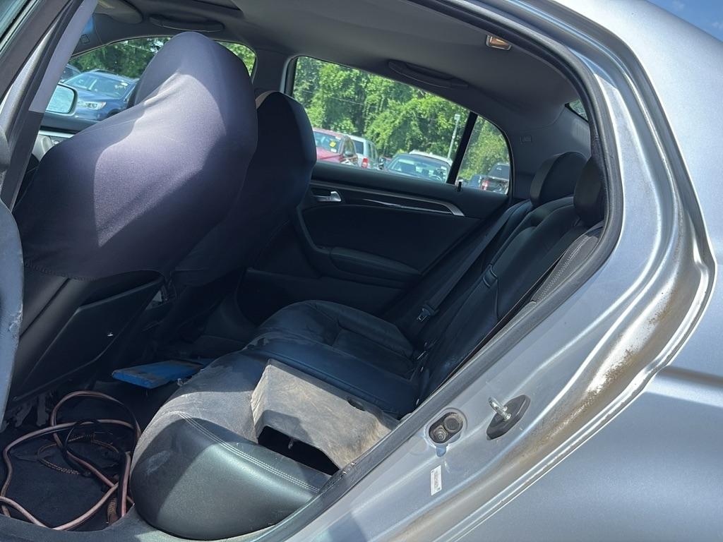 Acura TL 5-Speed AT 2005