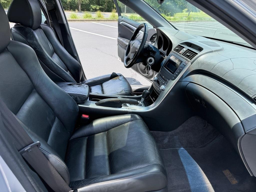 Acura TL 5-Speed AT 2005