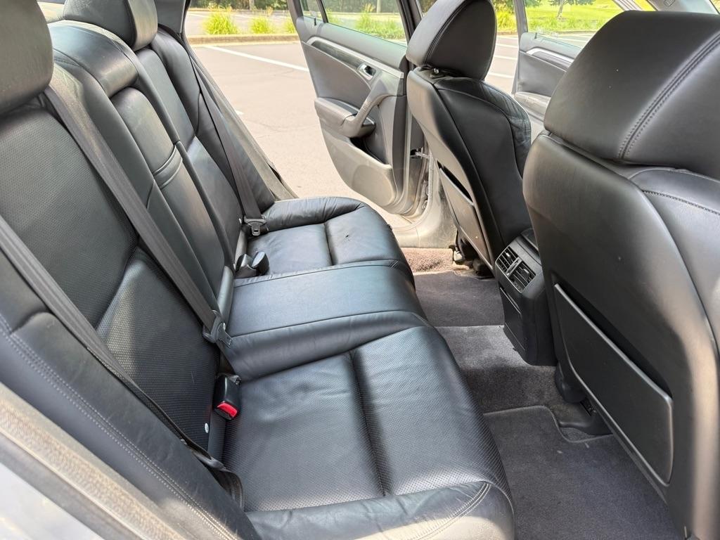 Acura TL 5-Speed AT 2005