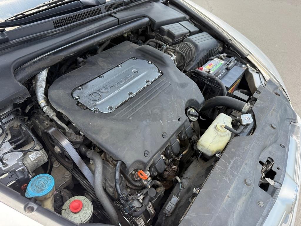 Acura TL 5-Speed AT 2005