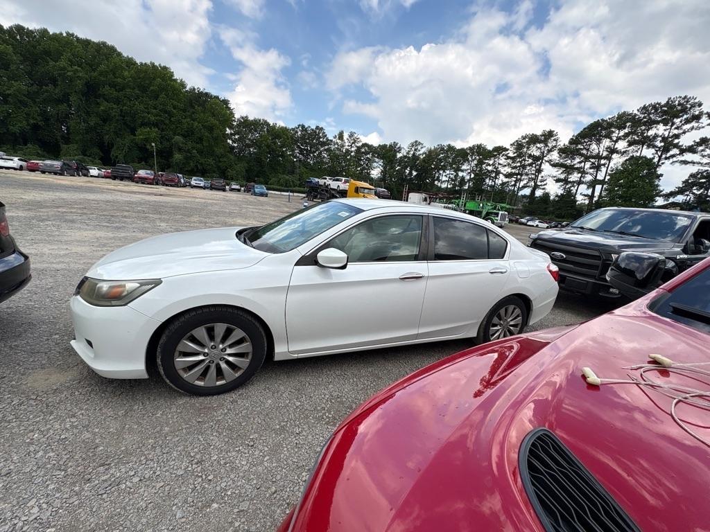 Honda Accord LX Sedan CVT 2013