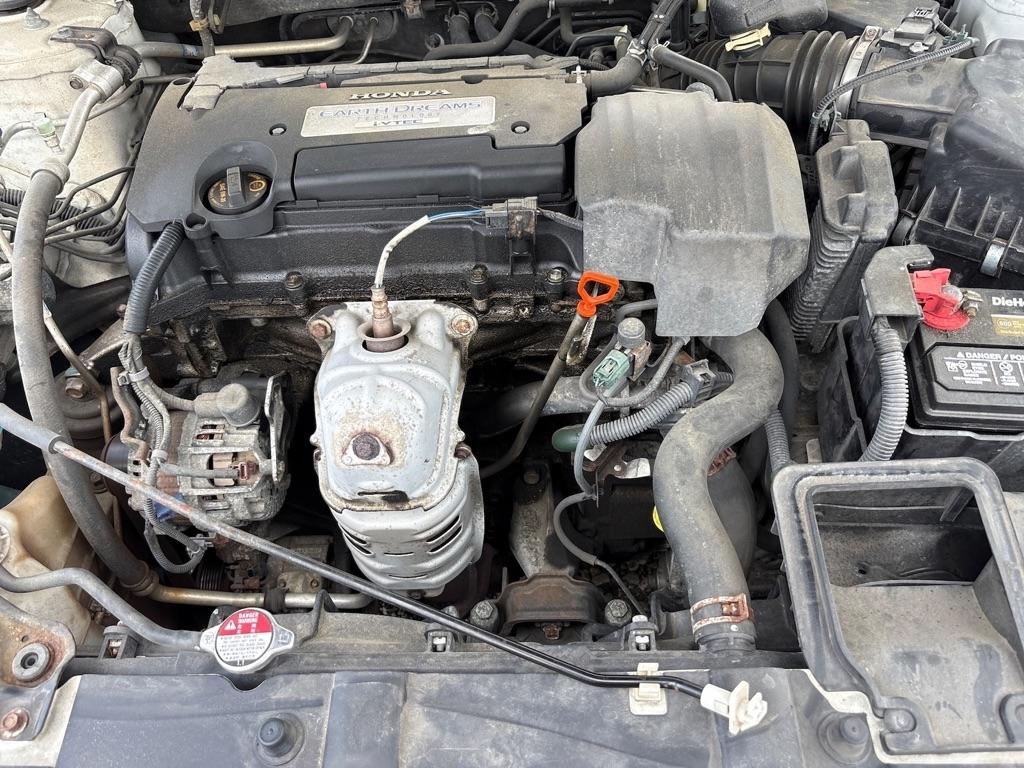 Honda Accord LX Sedan CVT 2013