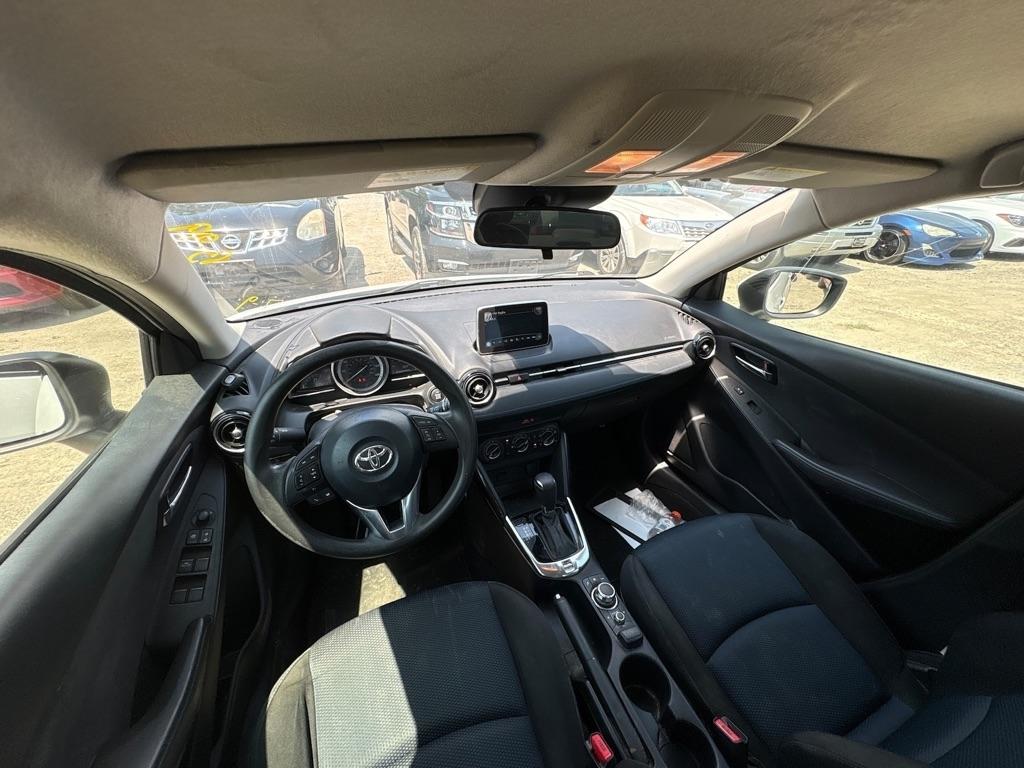 Toyota Yaris iA 6A 2017
