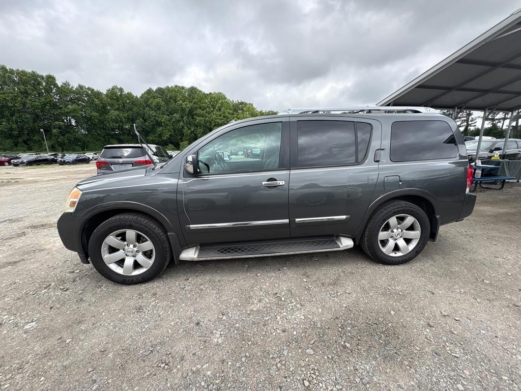 Nissan Armada Platinum 2WD 2011
