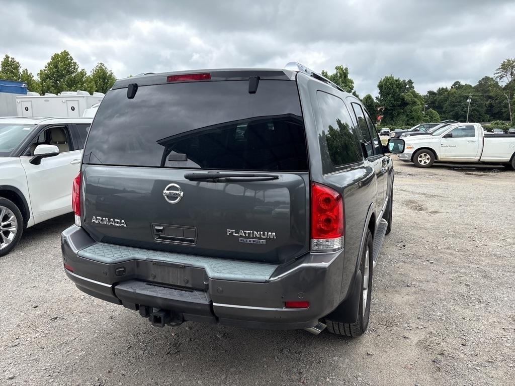 Nissan Armada Platinum 2WD 2011