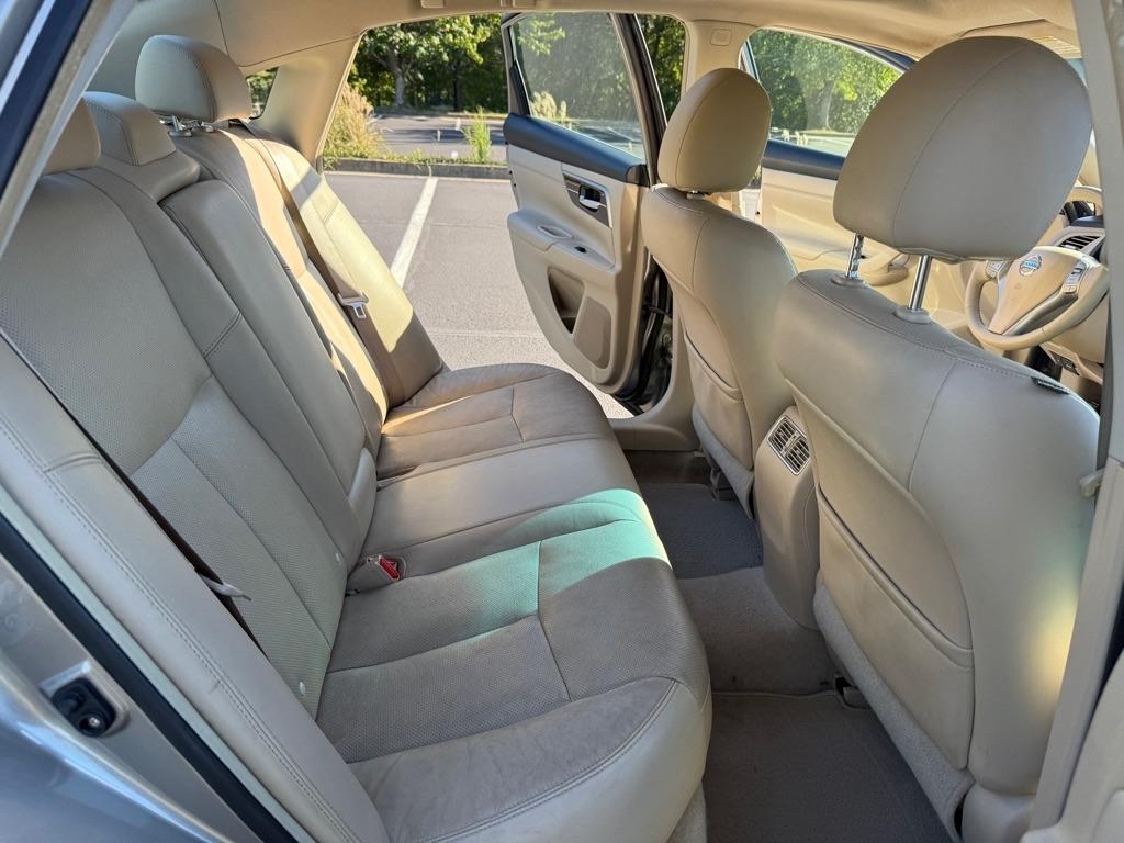 Nissan Altima 2.5 2013