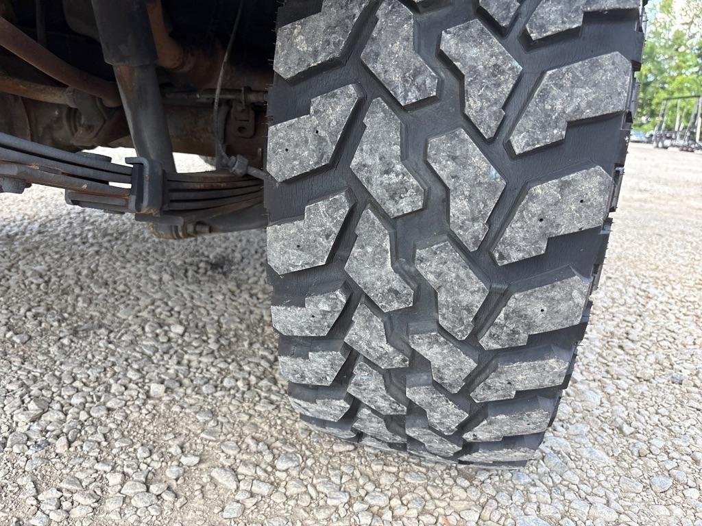 HUMMER H3 Base 2008