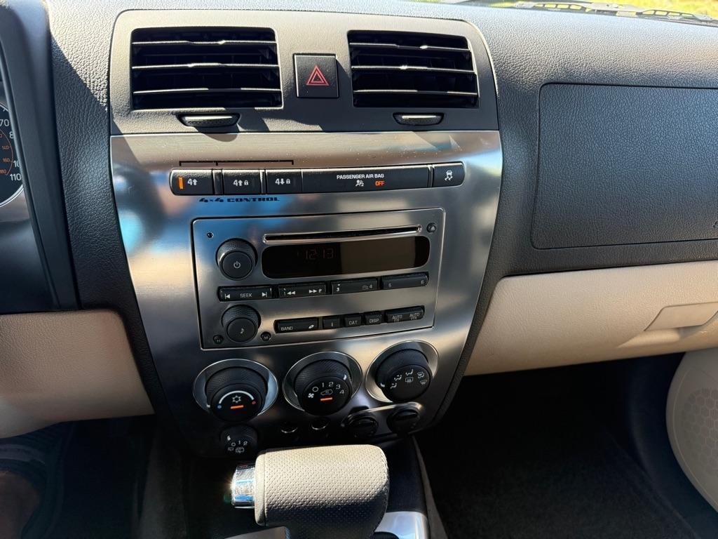 HUMMER H3 Base 2008