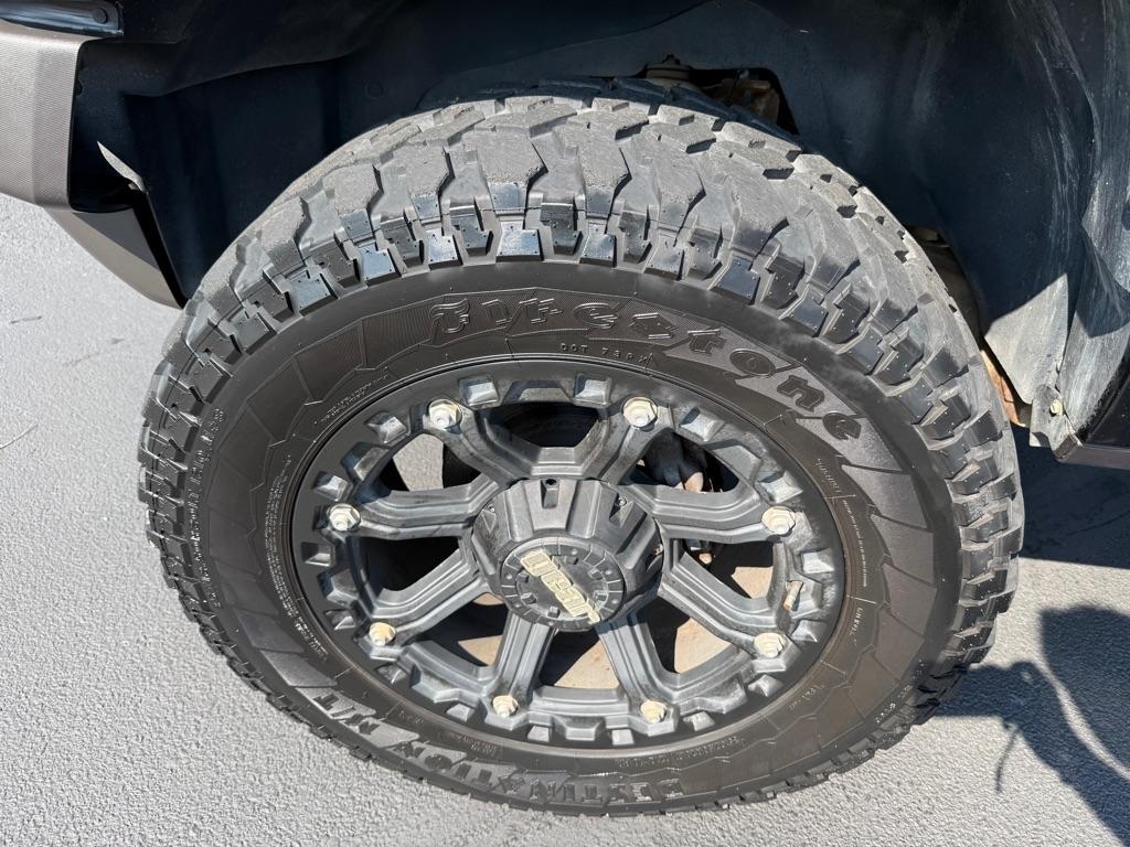HUMMER H3 Base 2008