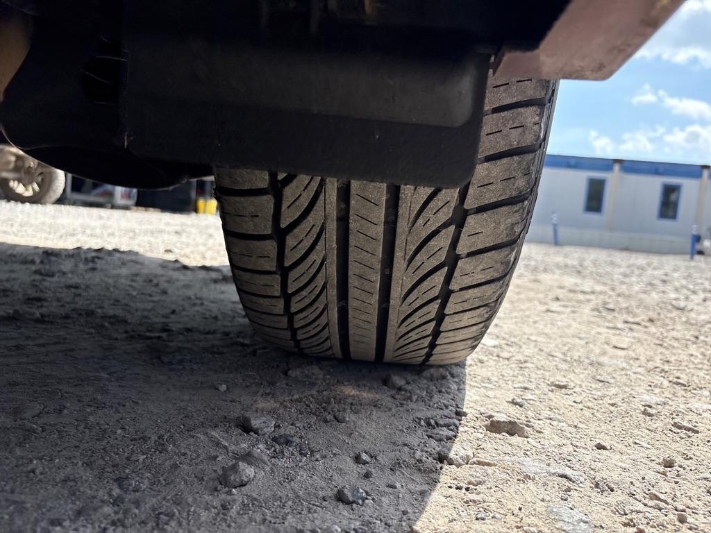 Toyota Sienna LE 8-Pass V6 2011