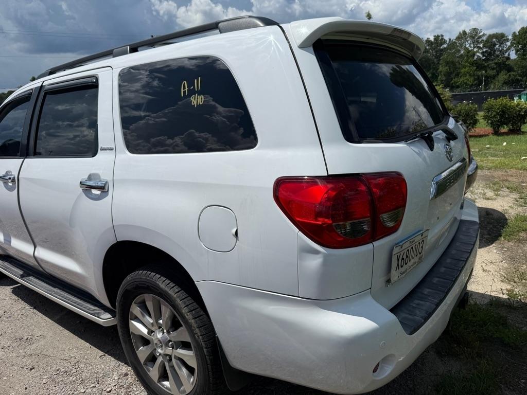 Toyota Sequoia Limited 4WD 2008