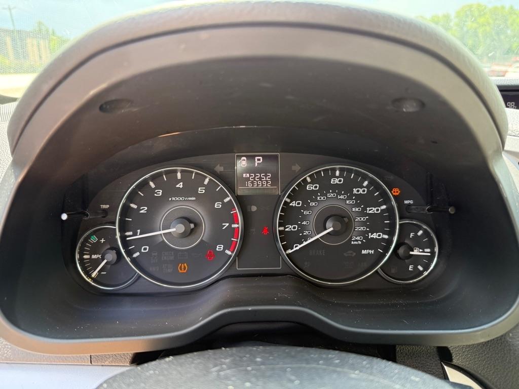 Subaru Outback 2.5i Premium 2011