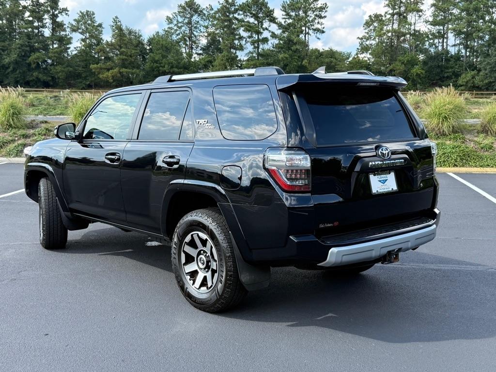 Toyota 4Runner SR5 4WD 2017