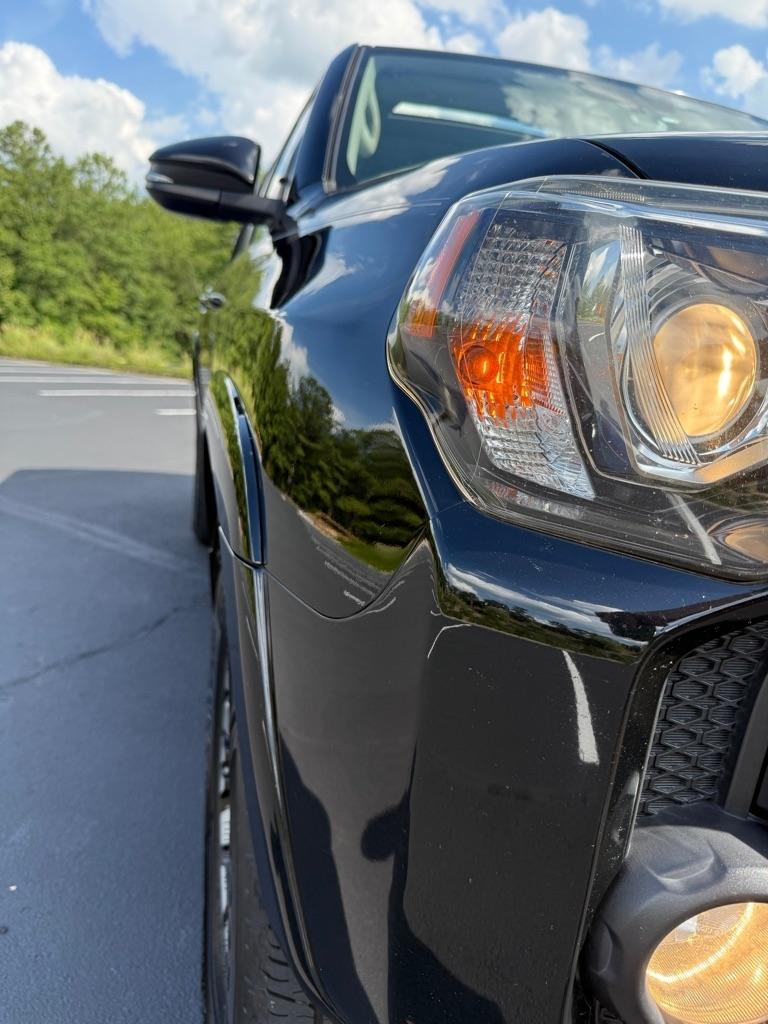 Toyota 4Runner SR5 4WD 2017
