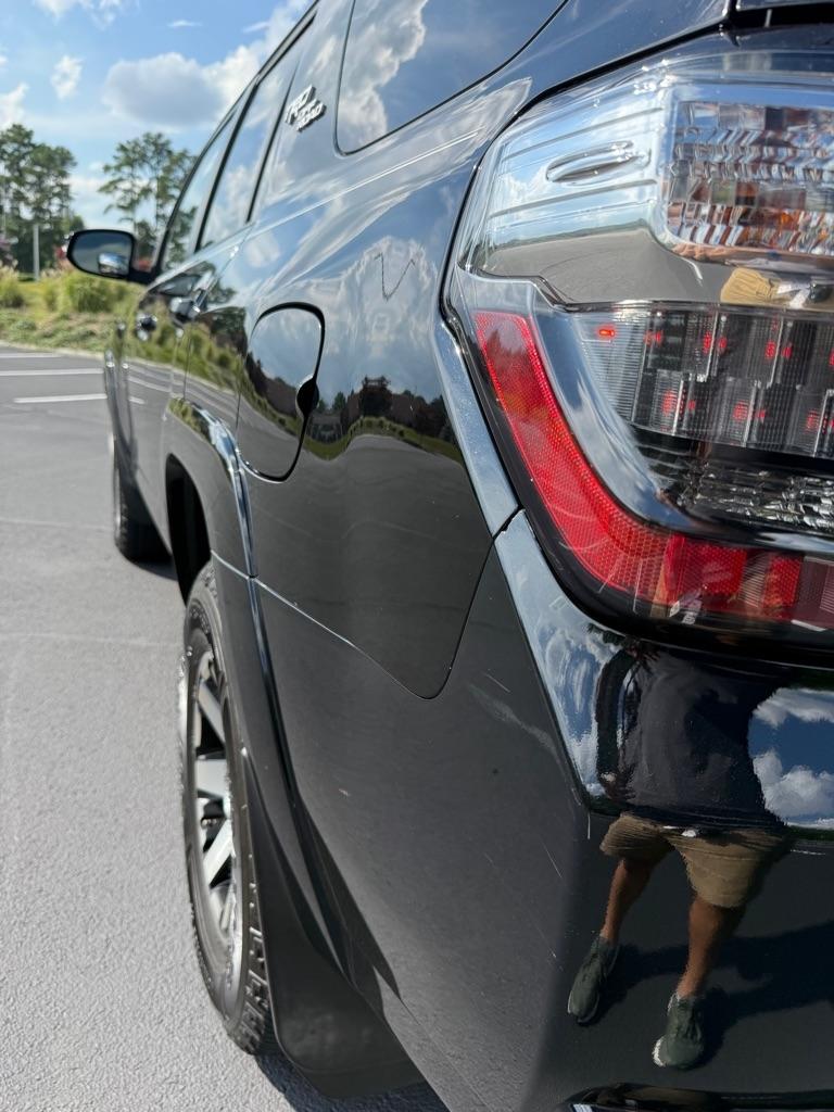 Toyota 4Runner SR5 4WD 2017