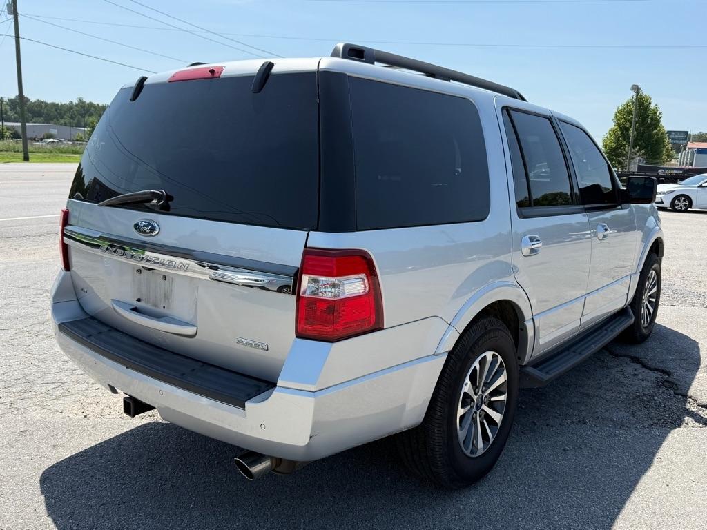 Ford Expedition XLT 4WD 2016