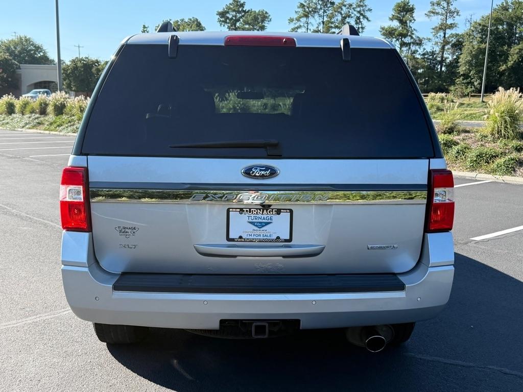 Ford Expedition XLT 4WD 2016