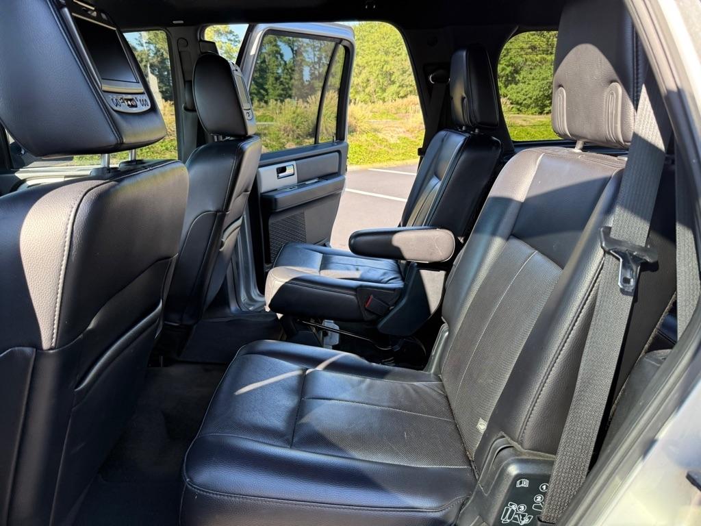 Ford Expedition XLT 4WD 2016