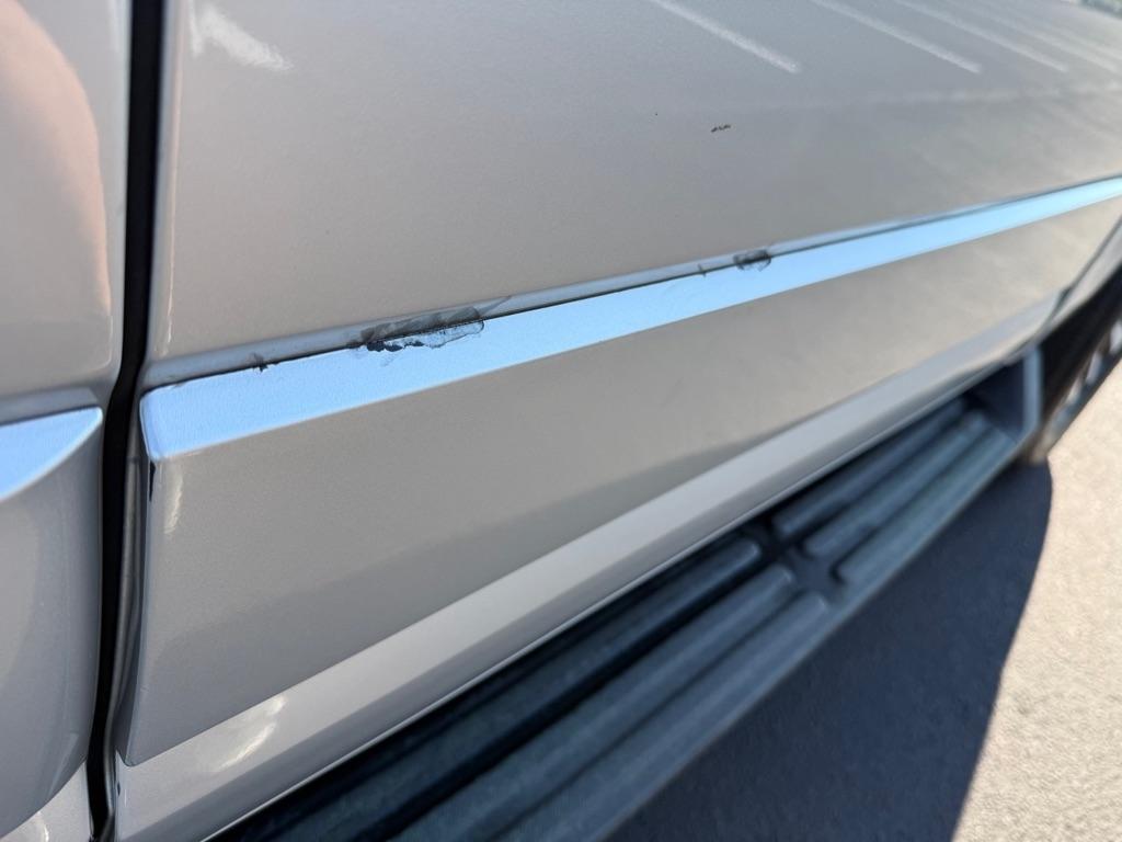 Ford Expedition XLT 4WD 2016