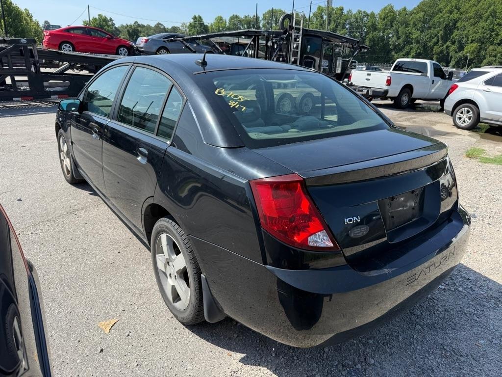 Saturn ION 3 Sedan Automatic 2007