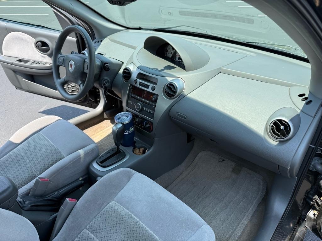 Saturn ION 3 Sedan Automatic 2007