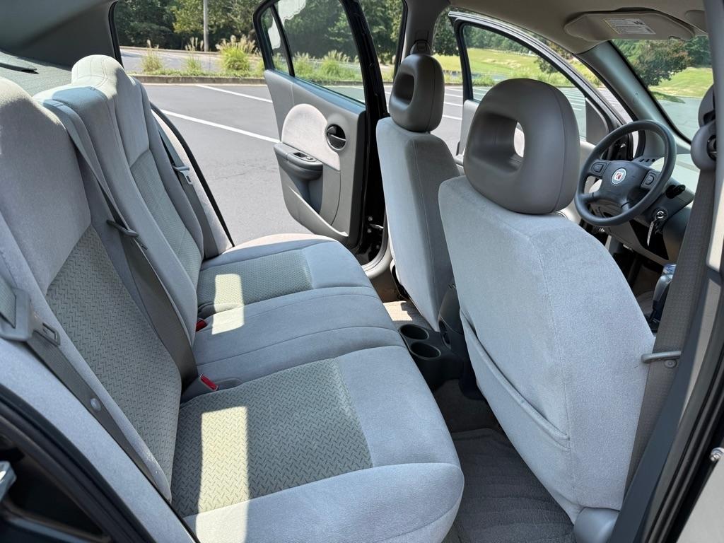 Saturn ION 3 Sedan Automatic 2007