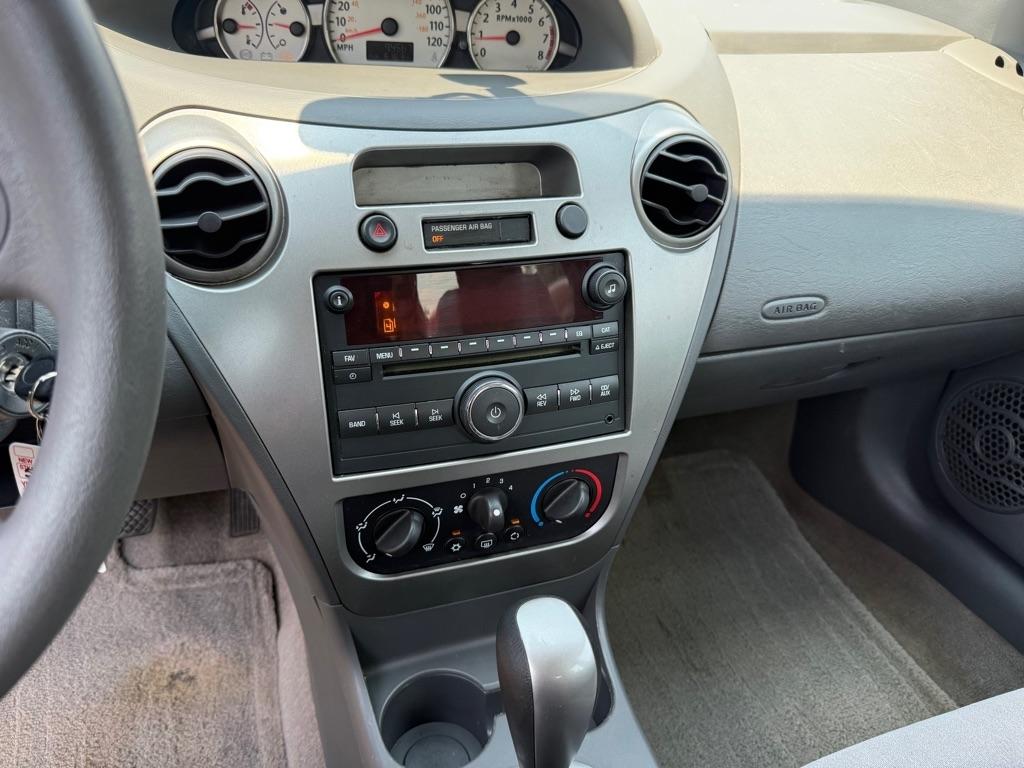Saturn ION 3 Sedan Automatic 2007