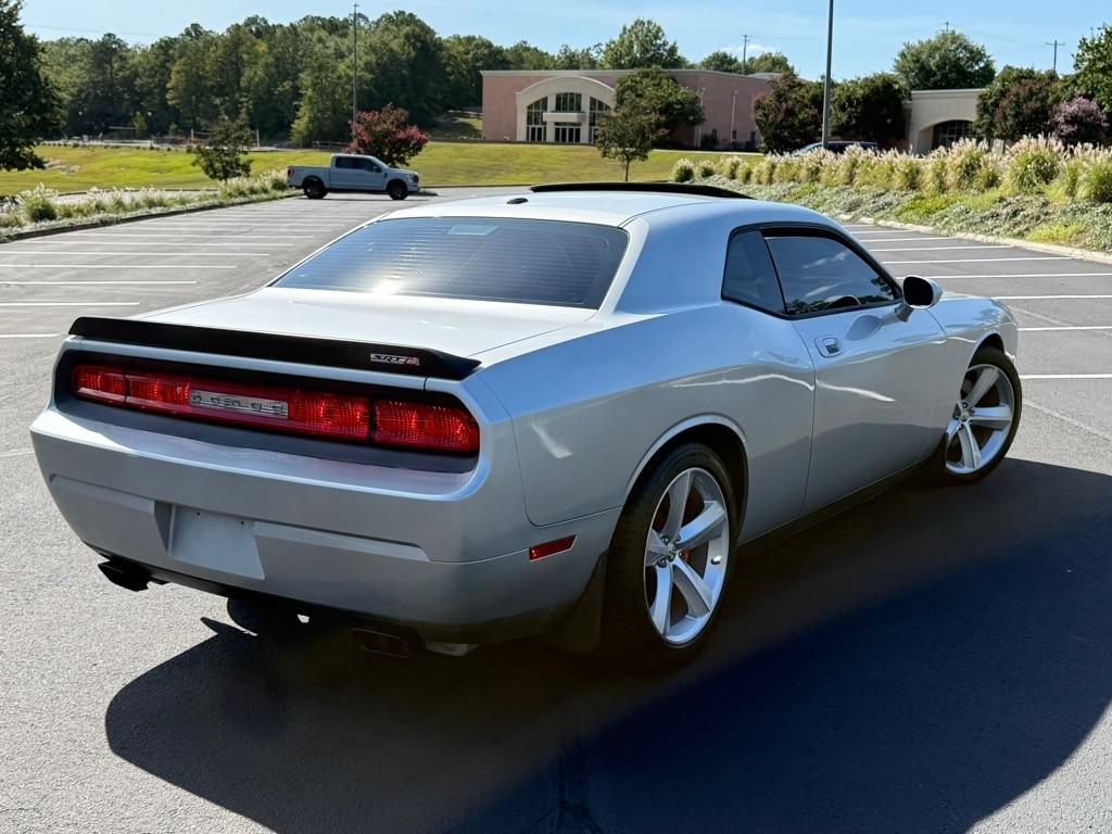 Dodge Challenger SRT8 2008