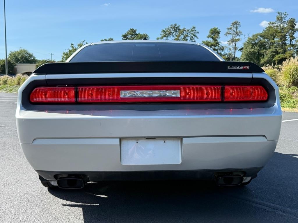 Dodge Challenger SRT8 2008
