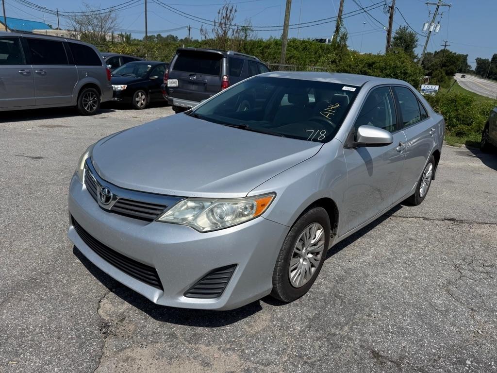 Toyota Camry L 2012